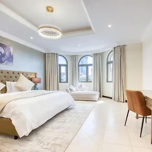 Sol Living - Chic 5br Garden W/pool & Beach In Palm Jumeirah *