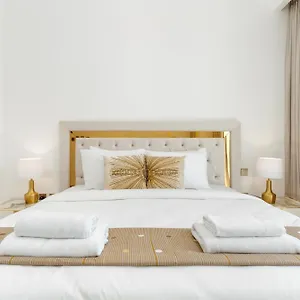Vacay Lettings - Getaway Creek Harbour Apartment *