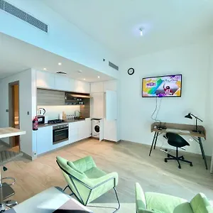 Beautiful Studio In Marina Apartment Dubai