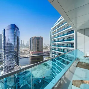 Canal View L Stylish & Spacious