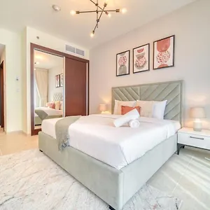 Prime 1br At Elite Marina By Deluxe Homes Apartment Dubai