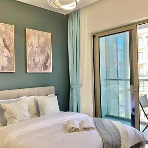 Stunning 1br With Breathtaking Views Apartment *