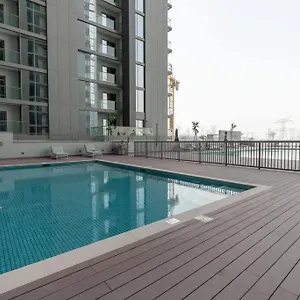 Modern 1bdr - 10min From Burj Khalifa - Sobha Waves
