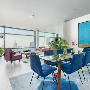 Apartment Breathtaking View World Renowned Index Tower *