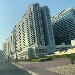 Skycourts Entire Apartment-120m2-big Balcony