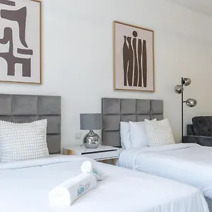 Spacious Serene Retreat In Jvc By Suiteable Apartment *