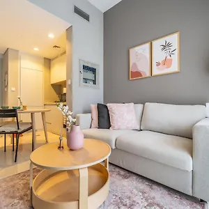 Apartment Business Bay's Coziest Hideaway With Balcony *