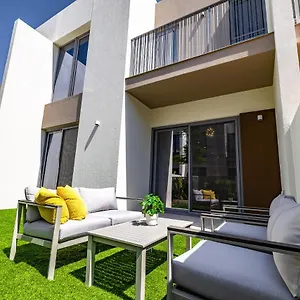 Exclusive Spacious I Garden I Tilal Al Ghaf * Dubai