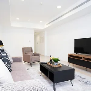 Vibrant - Prime Location Marina - Near Metro *