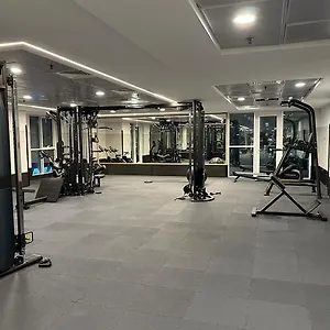 Brand New In Marina 47th Floor