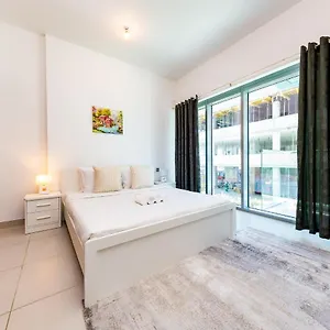 Beautiful Contemporary 1br Apt - Al Barsha South *