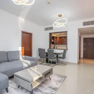 Apartment Modern Spacious 1bed Heart Of Downtown Dubai