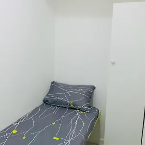 Capsule hotel Bright