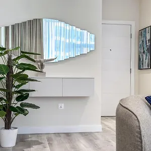 Fantastic Flat In Tiararesidence Dubai