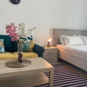 Apartment In Silicon Oasis *