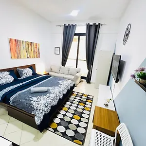 Private With Curtains In Marina & Blue Water * Dubai