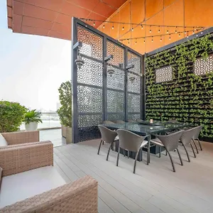 Exclusive Luxury 4 Bedroom Palm Penthouse Dubai