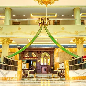 Otel Grand Excelsior Al Barsha 4*
