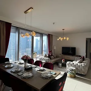 Apartment Burj Khalifa View, 3 Bedroom In Boulevard Point, Connected To Mall *