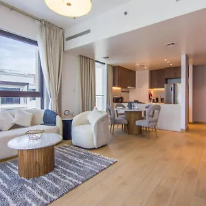 Apartment Affluent 2br With Access - La Cote