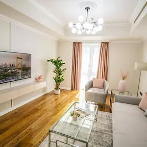 Serene Sea View One Bedroom On 67th Floor *
