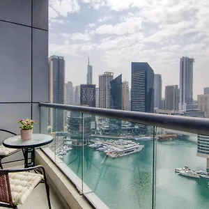 Guestready - Exquisite Getaway With Marina Views Apartment