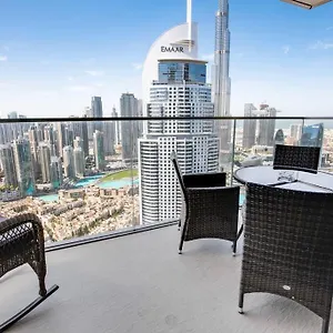 Keysplease 3 Bedroom Burj View, Mall Access Boulevard Point Tower *