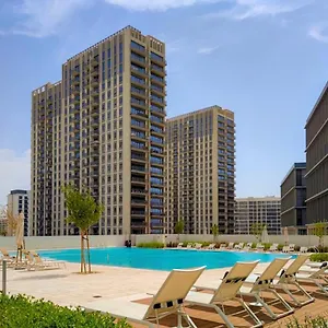 Apartment Oraya - Apt. With Skyline And Garden View Along With