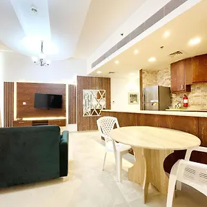 Zenith Smart - Zenith Tower A2 Apartment