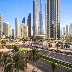 Iconic Burj View - Burj Crown - 5 Min Walk To Mall Apartment *