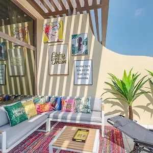 Studio Right On Palm Jumeirah Dubai
