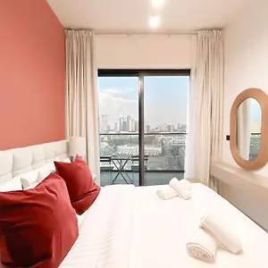 Chic 1-br & Balcony In Binghatti Heights * Dubai