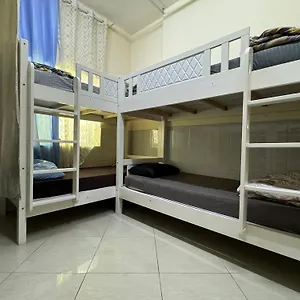 Hostel Happy Living Dubai