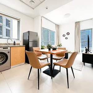 Trophy - Downtown Skyline Sanctuary Apartment