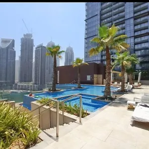 A Lovely 1 Bed Flat In Marina