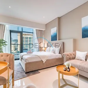 Sophisticated In Seven And The Palm A, Palm Jumeirah By Deluxe Homes Apartment