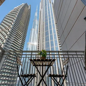 Burj Khalifa Views - 5 Min Walk From Mall - Upgraded - Designer Choice - 8 People - Opera * Dubai