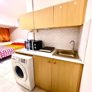 Flats In Emirates Tower Metro Station Apartment *