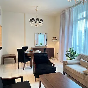 Stunning 1-bedroom In The Polo Residence, Meydan Daire Dubai