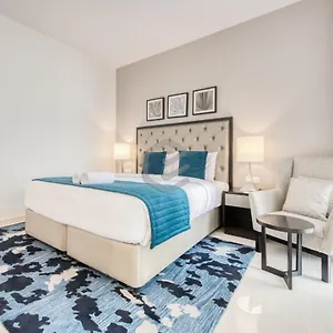 Spacious One Bedroom In Celestia Tower - Ezytrac Apartment
