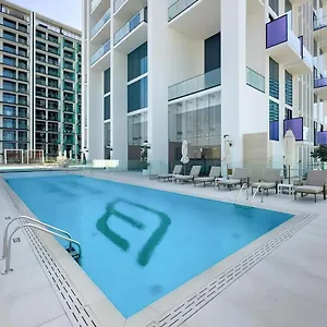 Апартаменты Stunning In Binghatti House *