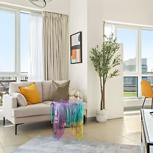 Silkhaus Chic At Barsha Heights In Madison *