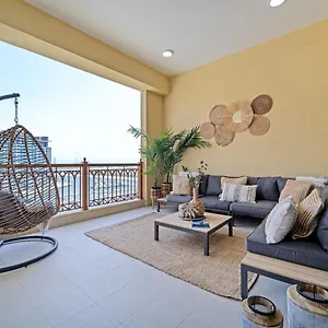 Stylish Relaxing 3-bedroom Perfect For Family In Palm Jumeirah 두바이