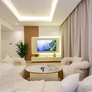 Luxury 2bhk Maid's The Sterling West Near Mall