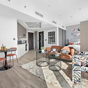 Silkhaus Spacious In Jvc With Modern Furniture *