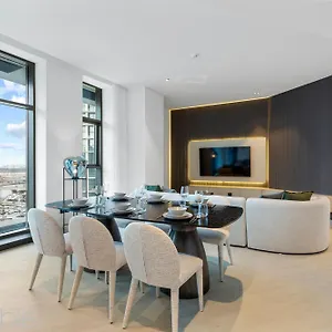 Luxe 2 Bedroom With Burj Khalifa And Canal Views * Dubai