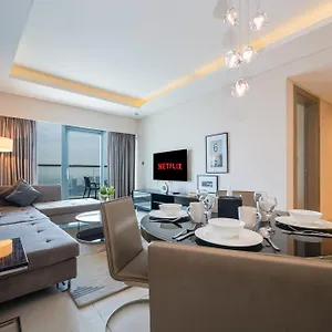 Damac 2br With Pool & Gym At Business Bay