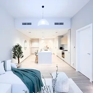 Sophisticated 1b In Belgravia Heights Ii * 迪拜
