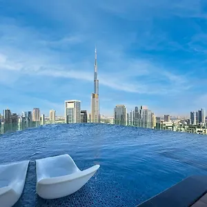 아파트 Fancy 2br In Downtown With Burj View And Infinity Pool *