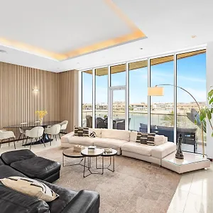 Tiara Deluxe 3 Bedroom With Private Beach, Burj & Atlantis Sea View